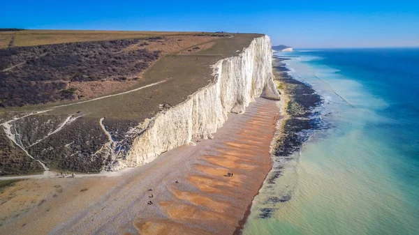 Famosas Siete Hermanas White Cliffs en la costa de Sussex Inglaterra — Foto de Stock