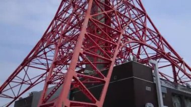 Tokyo Tower - şehrin ünlü dönüm noktası