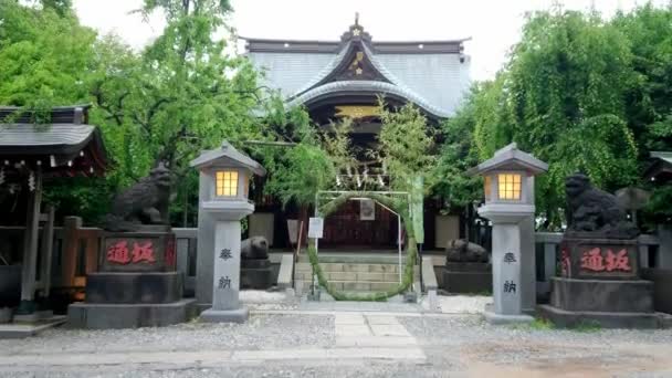Hermoso pequeño santuario budista en Korakuen Tokio — Vídeos de Stock