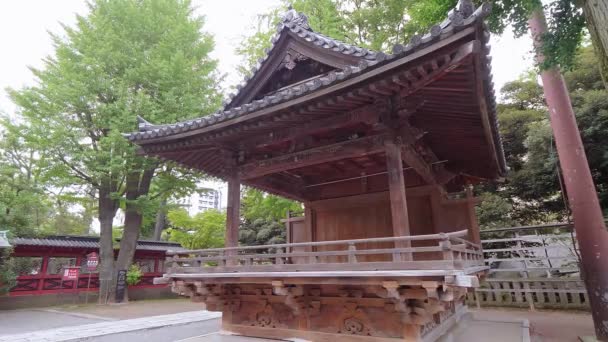 Nezu Jinja Heiligdom - de beroemde Shinto Heiligdom in Tokio Bunkyo — Stockvideo