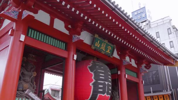 센 소지 사원 도쿄-유명한 센 소지 아사쿠사에서-도쿄, 일본-2018 년 6 월 12 일 — 비디오
