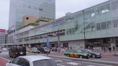 Shinjuku Station Tokyo - meşgul Tren İstasyonu - Tokyo, Japonya - 17 Haziran 2018