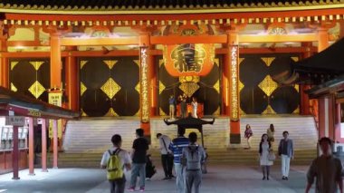 En ünlü Tapınağı Tokyo - gece Senso-Ji Tapınağı - Tokyo, Japonya - 12 Haziran 2018