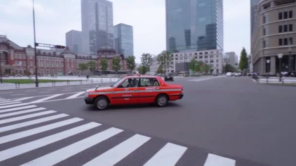Tokyo Taxi cab in the city - TOKYO, JAPÓN - 12 DE JUNIO DE 2018 — Vídeos de Stock