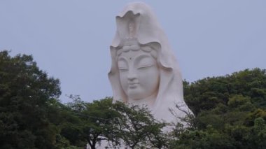 Ofuna heykel ve heykel tepe - Ofuna Kannon üzerinde