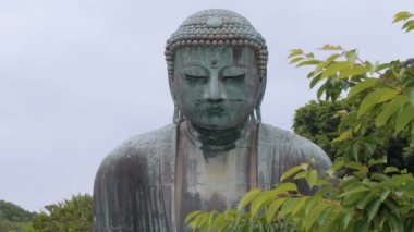 Kamakura Daibutsu Tapınağı 'ndaki ünlü Büyük Buda.