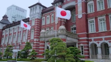 Tokyo İstasyonu - şehrin büyük Merkez İstasyonu