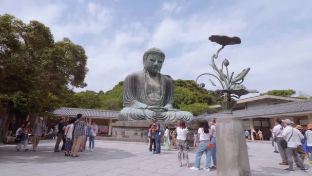 Monumento más famoso de Kamakura - El Gran Buda Daibutsu - TOKYO, JAPÓN - 12 DE JUNIO DE 2018 — Vídeos de Stock