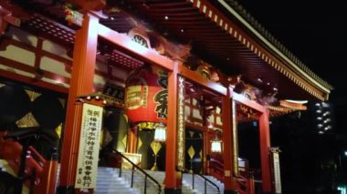 En ünlü Tapınağı Tokyo - gece Senso-Ji Tapınağı - Tokyo, Japonya - 12 Haziran 2018