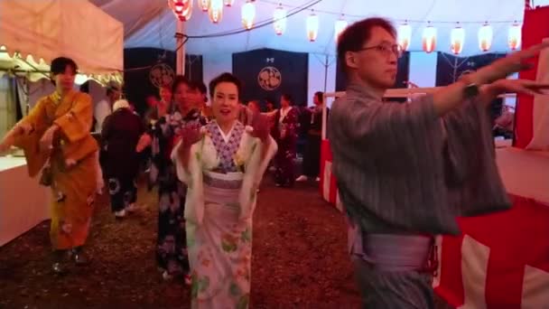 東京 - 東京都港区の日枝神社で毎年恒例の宴での日本舞踊の 2018 年 6 月 15 日 — ストック動画