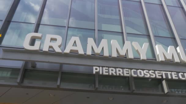 Grammy Museum in Los Angeles Downtown - CALIFORNIA, USA - 18. MÄRZ 2019 — Stockvideo