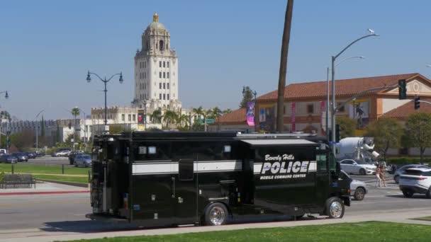 Beverly Hills Police Mobile Command Center - CALIFORNIA, ΗΠΑ - 18 Μαρτίου 2019 — Αρχείο Βίντεο