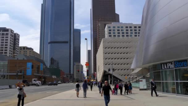 The Broad Art Museum at Los Angeles Downtown - CALIFORNIA, Estados Unidos - 18 DE MARZO DE 2019 — Vídeos de Stock