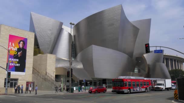 Walt Disney Concert Hall en Los Ángeles - CALIFORNIA, Estados Unidos - 18 DE MARZO DE 2019 — Vídeo de stock