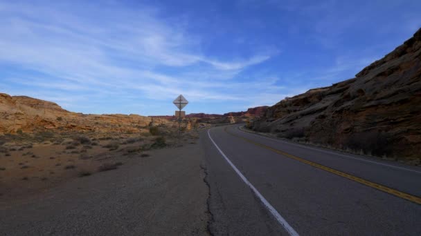 Zapierające dech w piersiach krajobrazy w Parku Narodowym Canyonlands — Wideo stockowe