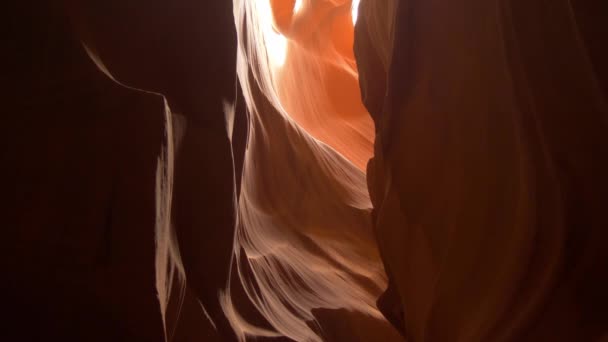 Fantastisk natur vid övre Antelope Canyon — Stockvideo