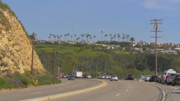 Pacific Coast Highway PCH in Malibu - MALIBU, Verenigde Staten - 29 maart 2019 — Stockvideo