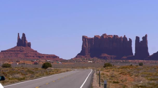 Monument Valley in Utah - UTAH, USA - 20 МАРТА 2019 — стоковое видео