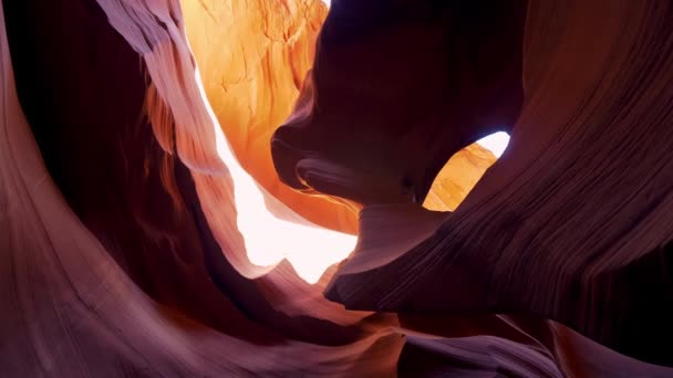 Lagere Antelope Canyon in Arizona - mooiste plek in de woestijn — Stockvideo