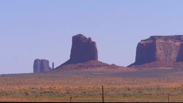 Famoso Monument Valley en el desierto de Utah — Vídeo de stock