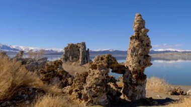 Muhteşem Tufa kuleleriyle Mono Gölü