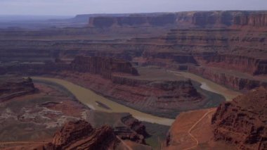 Utah 'taki Ölü At Noktası' ndaki sonsuz vadi.