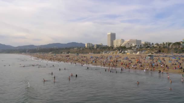 Aerial view over the famous Santa Monica Beach — Stock Video