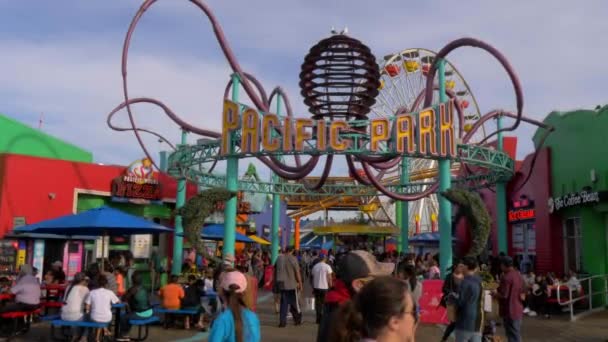 Pazifikpark am Santa Monica Pier - LOS ANGELES, USA - 29. MÄRZ 2019 — Stockvideo