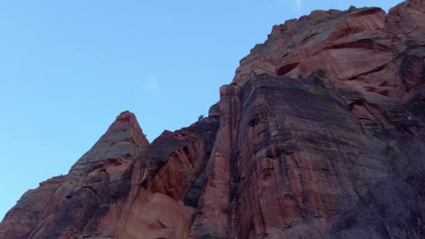 As montanhas de Zion Canyon National Park em Utah - viagens — Vídeo de Stock