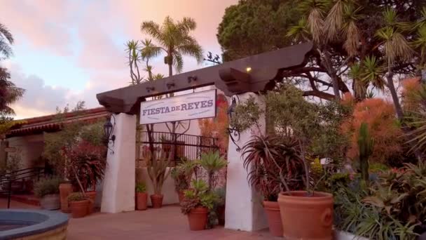 San Diego Old Town - Fiesta del Reys - SAN DIEGO, USA - APRIL 1, 2019 — Stock Video