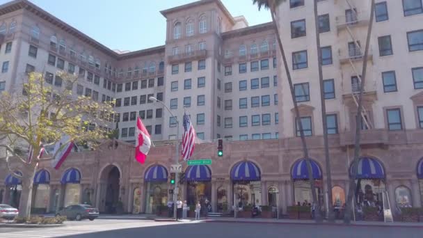 Hotel Beverly Wilshire w Beverly Hills - LOS ANGELES, USA - KWIECIEŃ 1, 2019 — Wideo stockowe