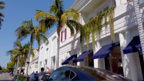 Magasins exclusifs à Rodeo Drive à Beverly Hills - LOS ANGELES, É-U - 1er AVRIL 2019 — Video