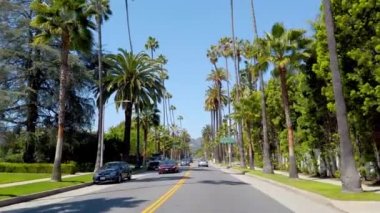 Beverly Hills California 'dan geçerken LOS ANGELES, ABD 1 Nisan 2019