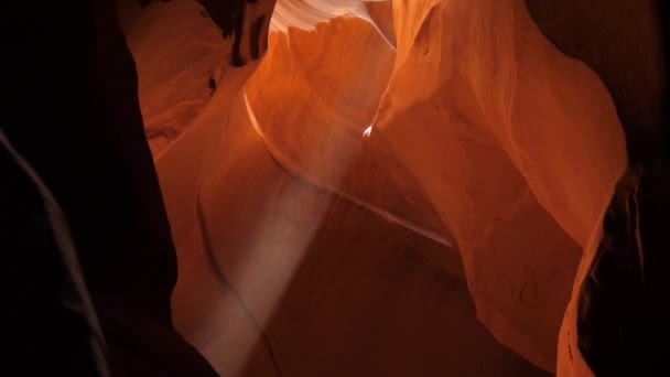 Desfiladeiro do antílope superior no Arizona — Vídeo de Stock