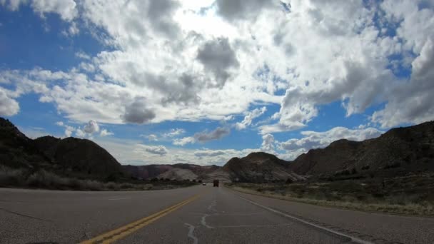 Viagem de carro no Snow Canyon em Utah — Vídeo de Stock