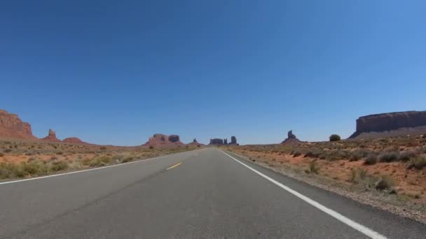 Conduzca a través del Parque Nacional Arches en Utah — Vídeo de stock