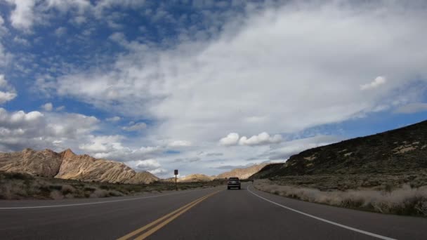 Fahrt durch Snow Canyon in Utah — Stockvideo