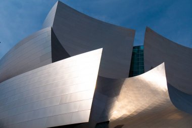 Los Angeles Disney Concert Hall modern mimarisi - Kaliforniya, Amerika Birleşik Devletleri - 18 Mart 2019