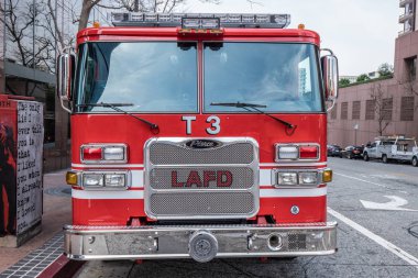 Los Angeles İtfaiye Arabası şehir merkezinde - Kaliforniya, Amerika Birleşik Devletleri - 18 Mart 2019