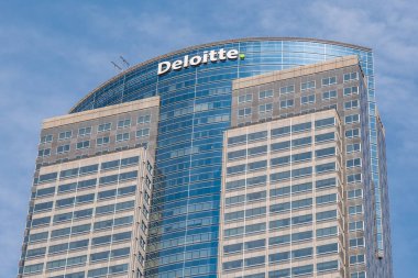 Downtown Los Angeles'taki Deloitte binası - California, Amerika Birleşik Devletleri - 18 Mart 2019