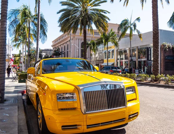 Beverly Hills Rodeo Drive Rolls Royce Araba Park Kaliforniya Amerika — Stok fotoğraf