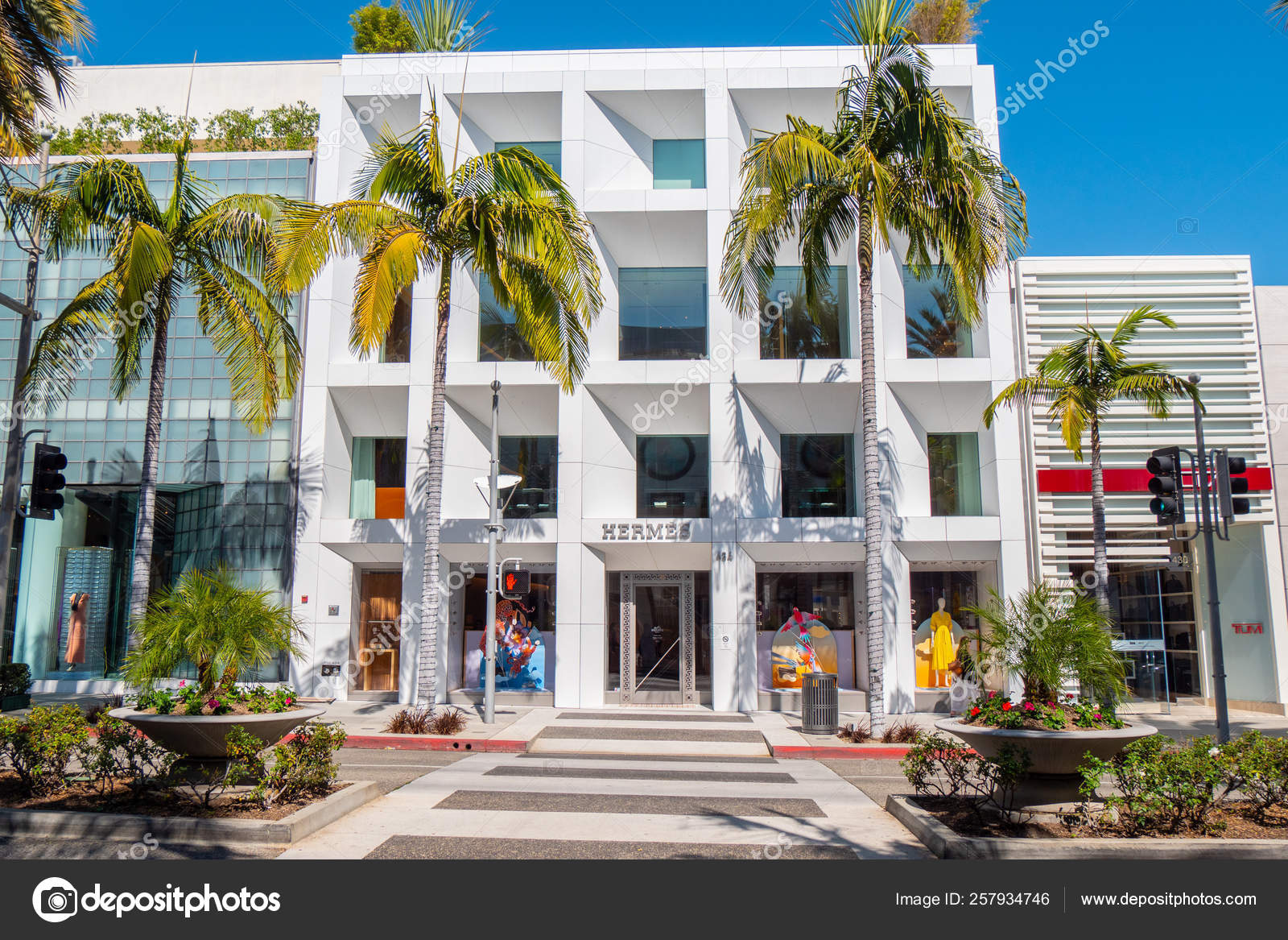 Hermes Store Rodeo Drive Beverly Hills California United States March –  Stock Editorial Photo © 4kclips #257934746