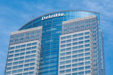 Downtown Los Angeles'taki Deloitte binası - California, Amerika Birleşik Devletleri - 18 Mart 2019