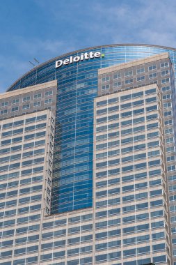 Downtown Los Angeles'taki Deloitte binası - California, Amerika Birleşik Devletleri - 18 Mart 2019