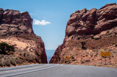 Arizona çölünde yol - seyahat fotoğrafçılığı