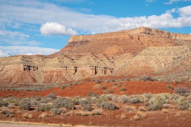 Utah 'taki Kar Kanyonu' nda kızıl dağlar - seyahat fotoğrafçılığı