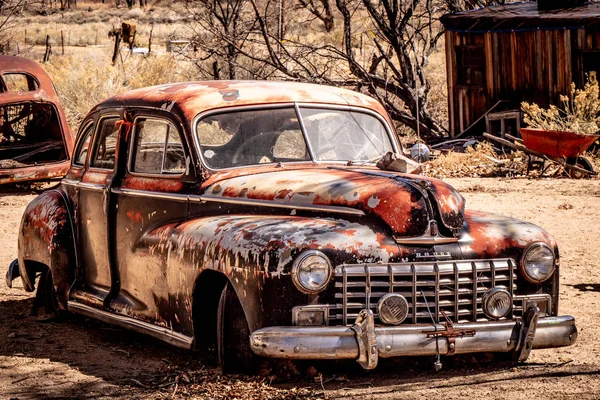 Παλαιό και σκουριασμένο αυτοκίνητο - BENTON, USA - MARCH 29, 2019 — Φωτογραφία Αρχείου