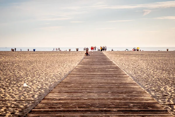 Caminho para Santa Monica Beach - LOS ANGELES, EUA - Março 29, 2019 — Fotografia de Stock