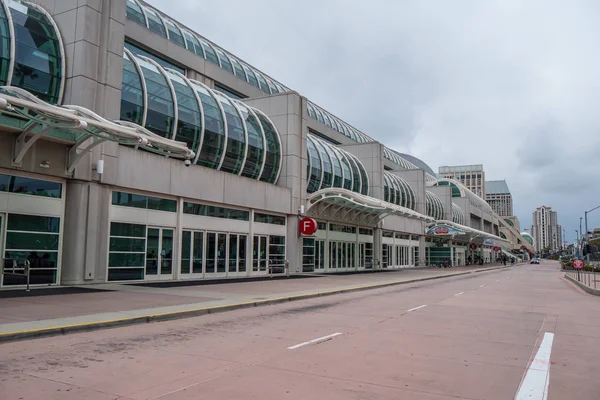 San Diego Street View at Convention Center - CALIFORNIA, Verenigde Staten - 18 maart 2019 — Stockfoto