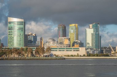 San Diego şehir merkezindeki gökdelenler - CALIFORNIA, ABD - 18 Mart 2019